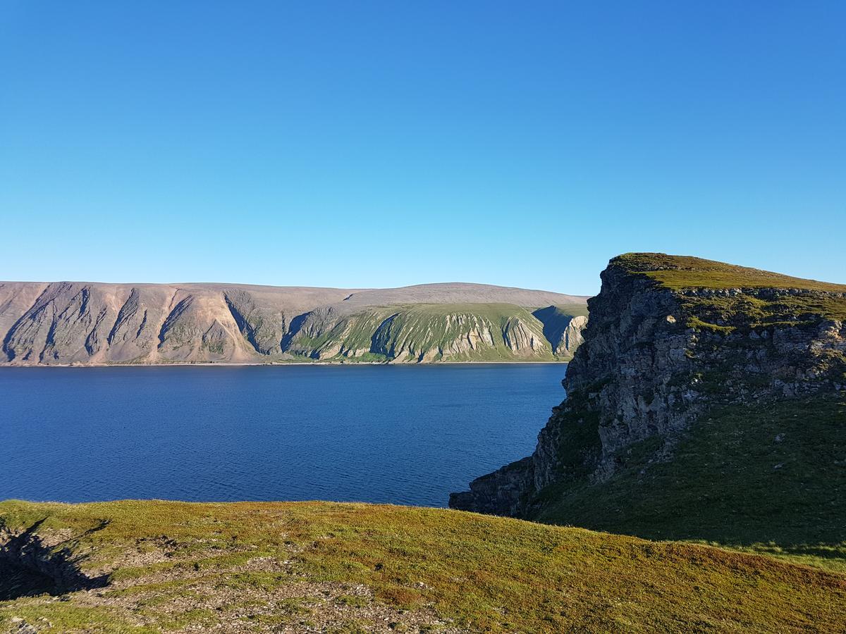 Batsfjord Smarthotell Exteriör bild
